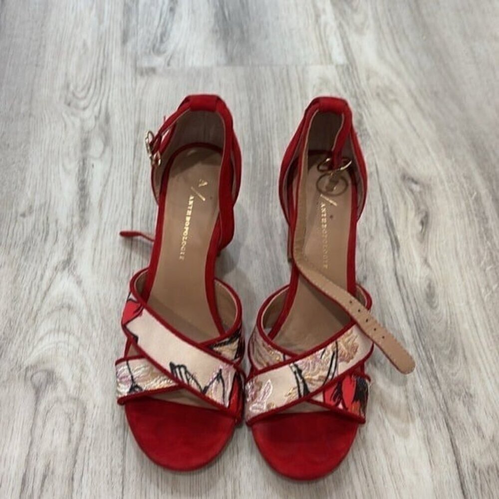 Anthropologie Red Jacquard red block Heel Sandals 6.5 - Picture 3 of 7